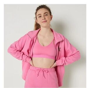 Victoria's Secret Pink NEW Sports Bra with Adjustable Straps